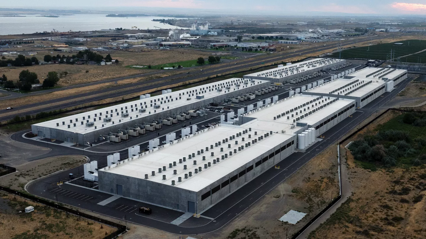 Data centers : l’Europe prépare un label pour mesurer leur consommation d’énergie et d’eau dès 2027