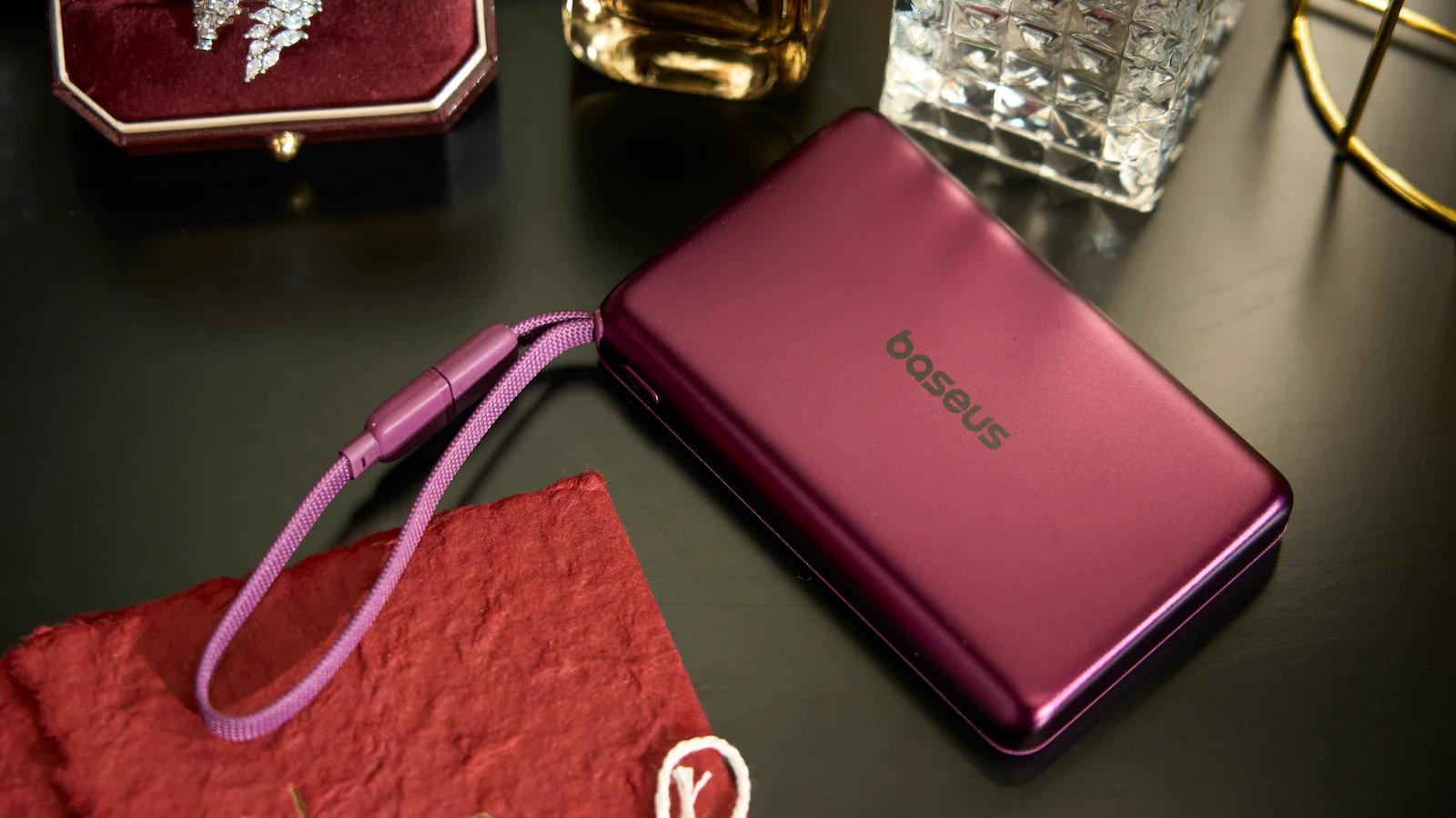 Baseus mise déjà sur le coloris Dark Cherry avant l’iPhone 18 Pro 61 ALAN 7