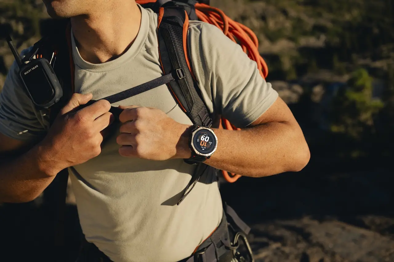 Amazfit T-Rex Dual Solar : écran AMOLED, double recharge solaire et jusqu’à 180 jours d’autonomie 54 Amazfit TREX Solar 2355