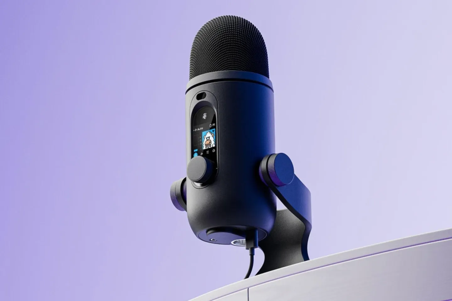Blue Yeti 2 : le célèbre micro USB revient avec de l’IA et un écran couleur