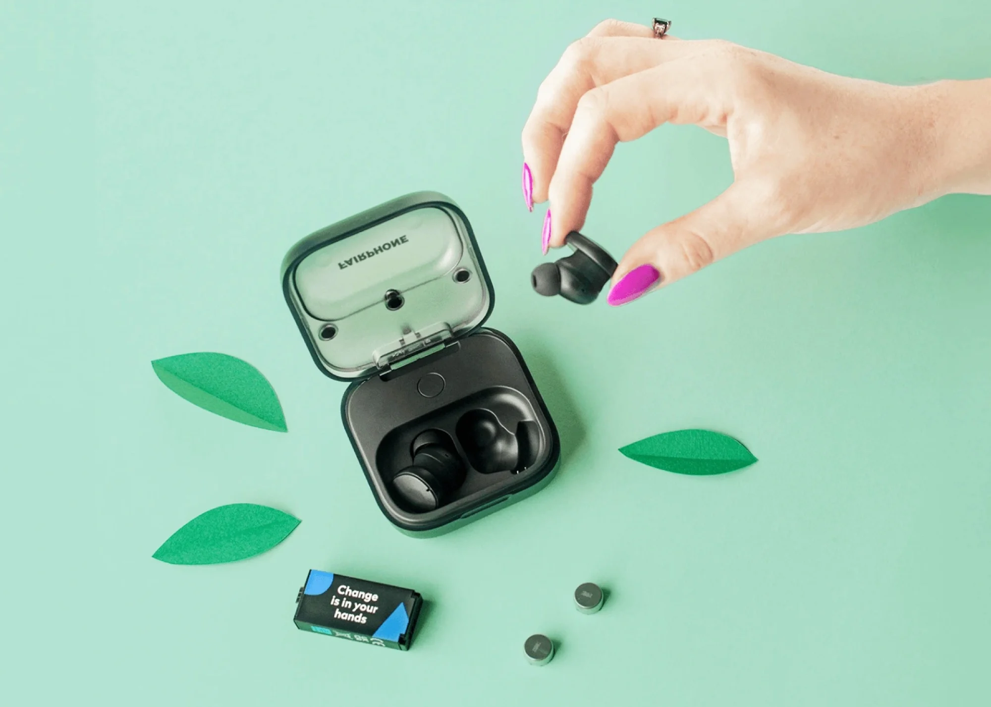 Fairbuds 2 : Fairphone change de design mais veut conserver des écouteurs modulaires et réparables