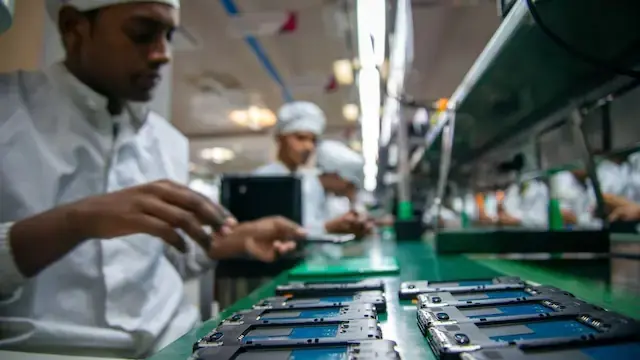 CMF devient une entreprise indienne indépendante, mais Nothing reste au capital 56 HSuQUZFboAApwdj