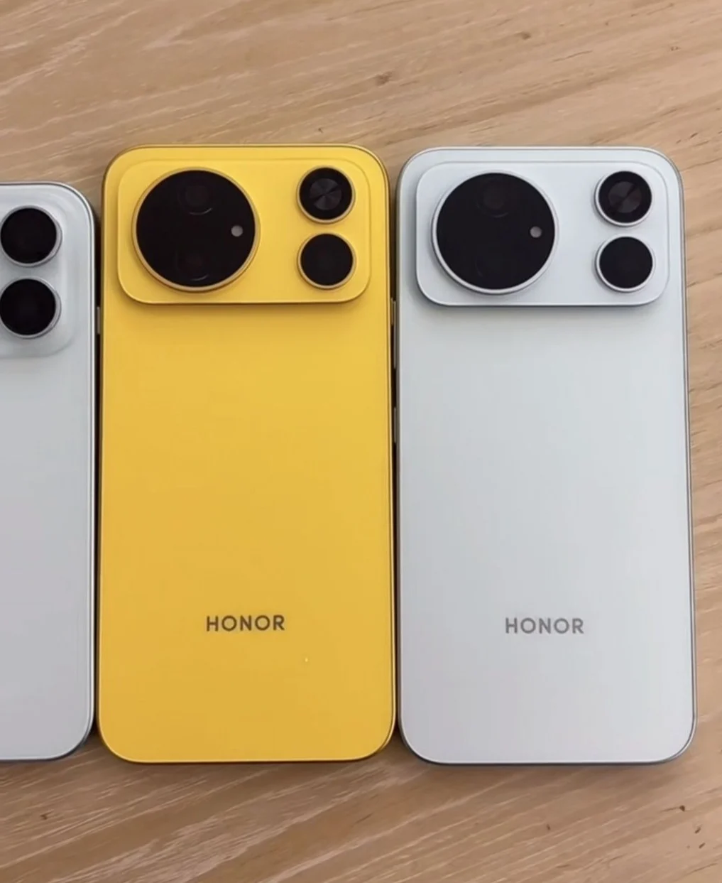 Honor Magic 9 Super Edition live shot