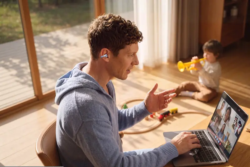 Anker Soundcore AeroClip 2 : LDAC, Bluetooth 6.0 et IA pour ces écouteurs ouverts à clip 53 d744995e soundcore aeroclip 2 1