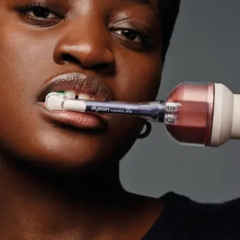 Dyson CameraJet : une brosse à dents avec caméra et IA à 479 euros