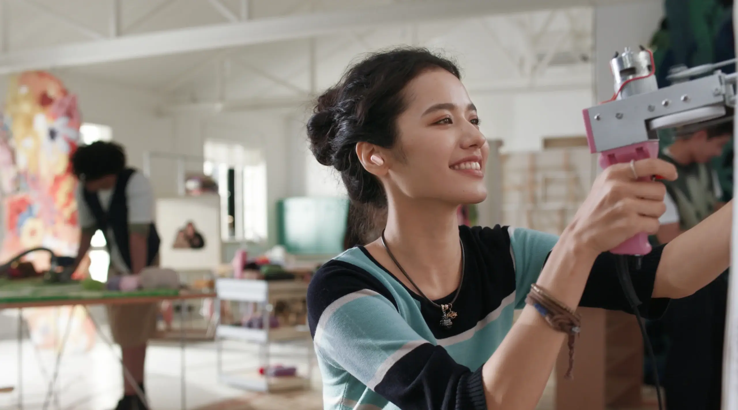 Huawei FreeBuds Neo : ANC jusqu’à 30 dB, audio sans perte et 40 heures d’autonomie 64 huawei freebuds neo highlights stable and clear calls 2x scaled