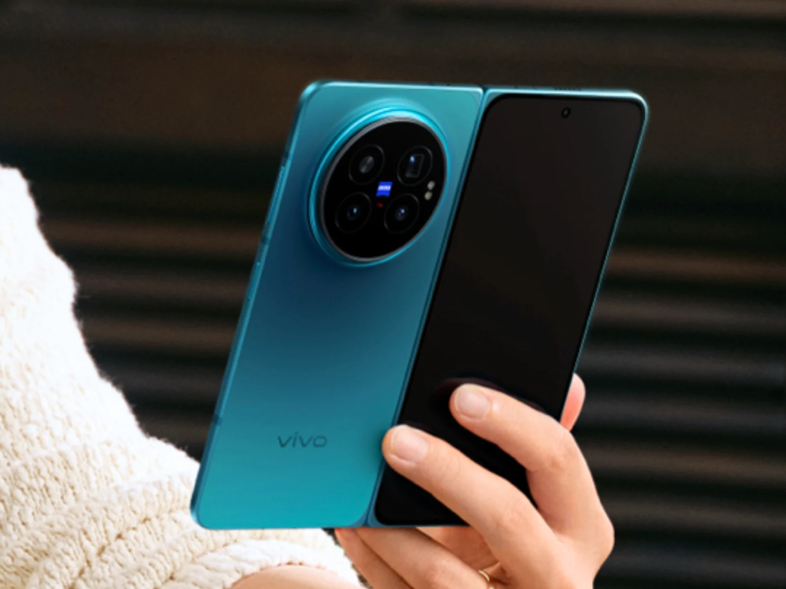 vivo X Fold 6 : le smartphone pliable arriverait à l’international le 1er octobre avec 7 000 mAh et deux écrans AMOLED