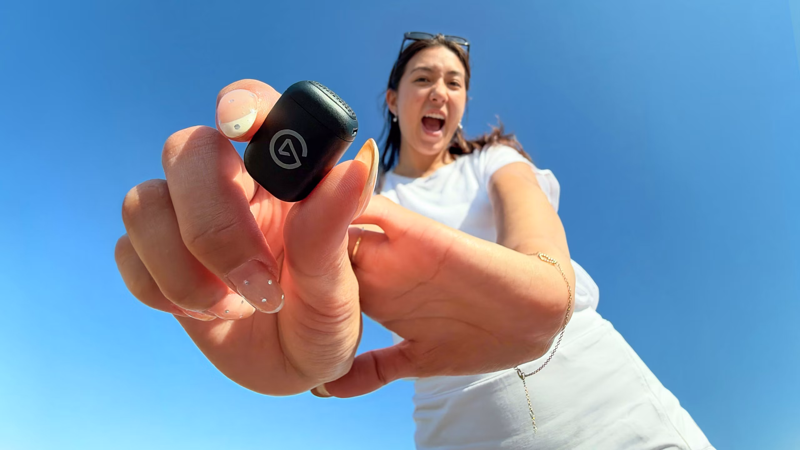 Elgato Wave Go : un micro sans fil miniature pour les créateurs de contenu 61 ATF Lifestyle1 desktop new