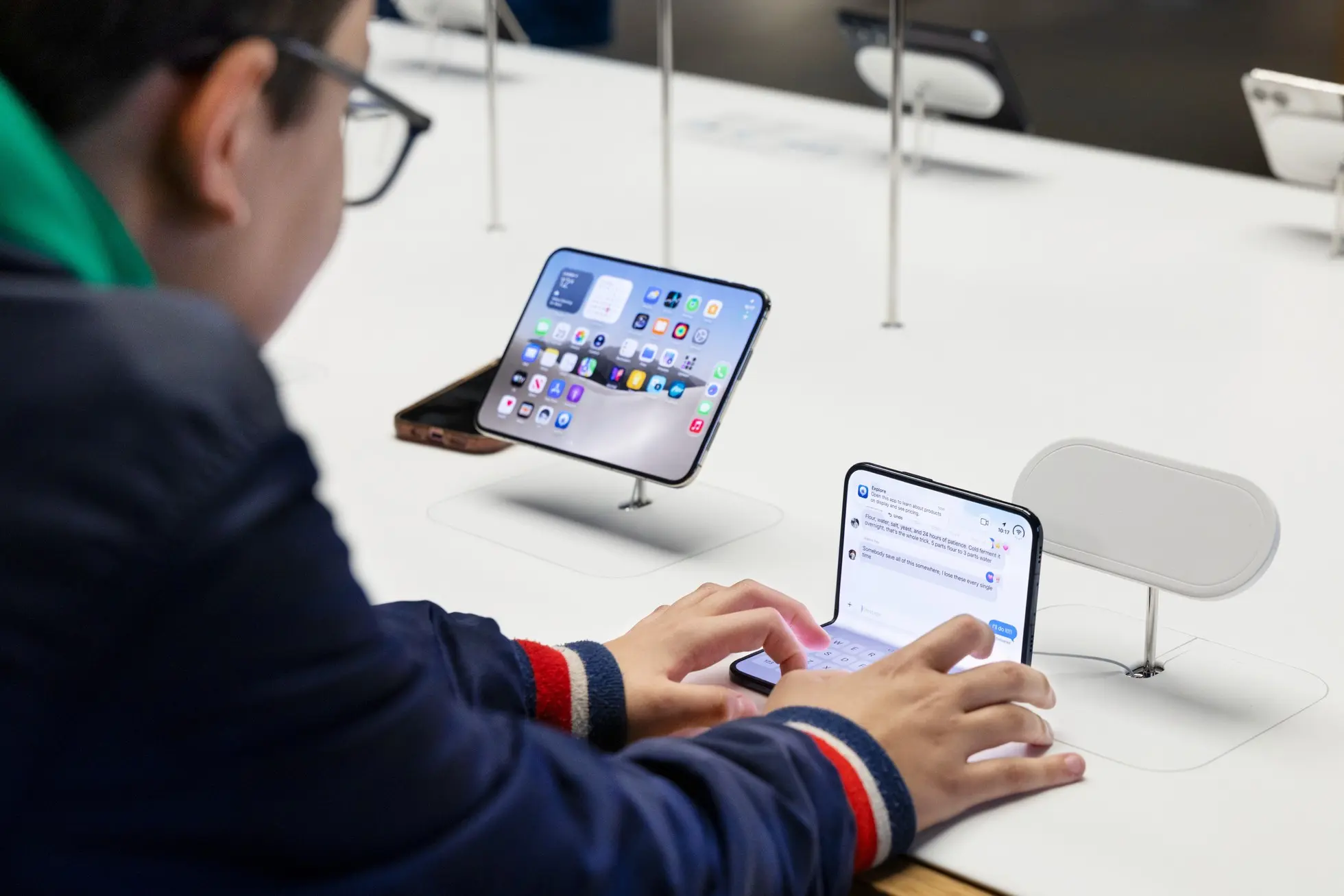 iPhone Duo : Apple préparerait un mode Reachability adapté aux gauchers
