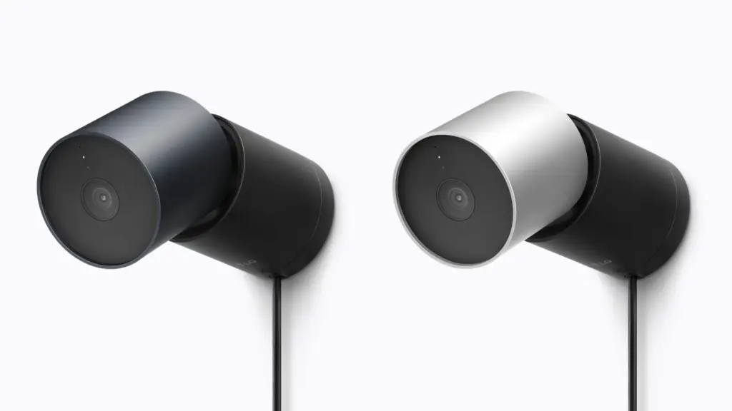 Apple Home Collection LG Outdoor Cam Plug In 261013 big.jpg.large 2x