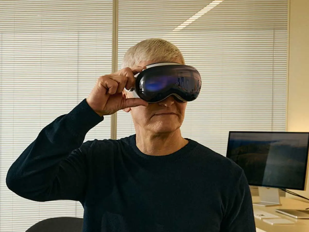 Apple Vision Pro : même les dirigeants d’Apple auraient abandonné le casque