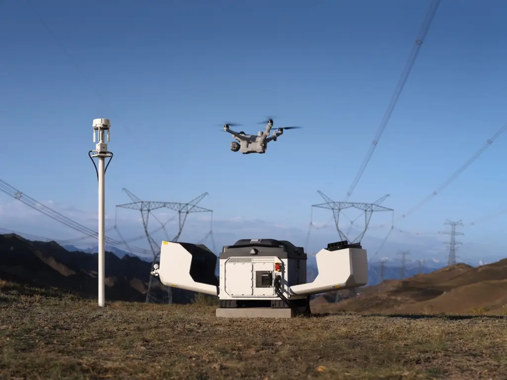 DJI Dock 4 ProductKV outdoor 1