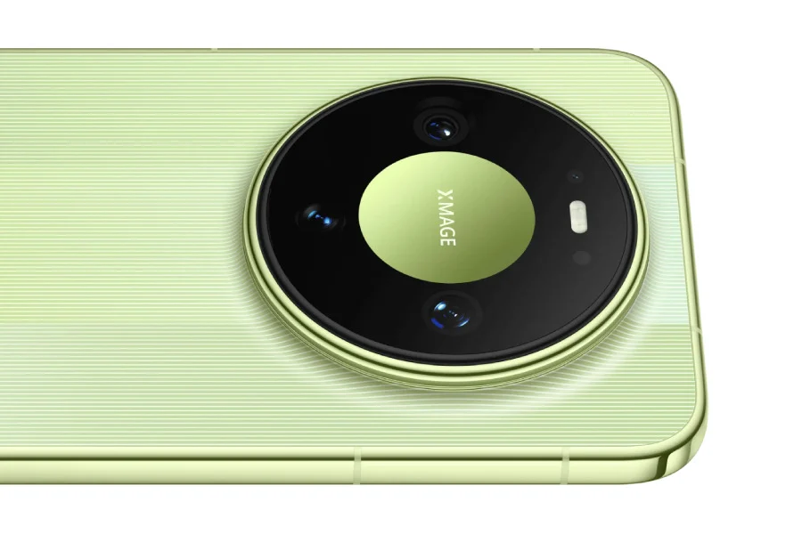 Huawei Mate 90 : le modèle standard mise sur le Kirin 9030 et une batterie de 6 600 mAh 68 Huawei Mate 90 Camera