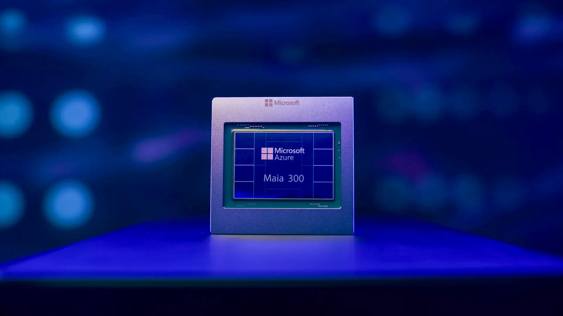 Microsoft Maia 300 : une puce IA 40 % plus efficace pour réduire la dépendance à Nvidia