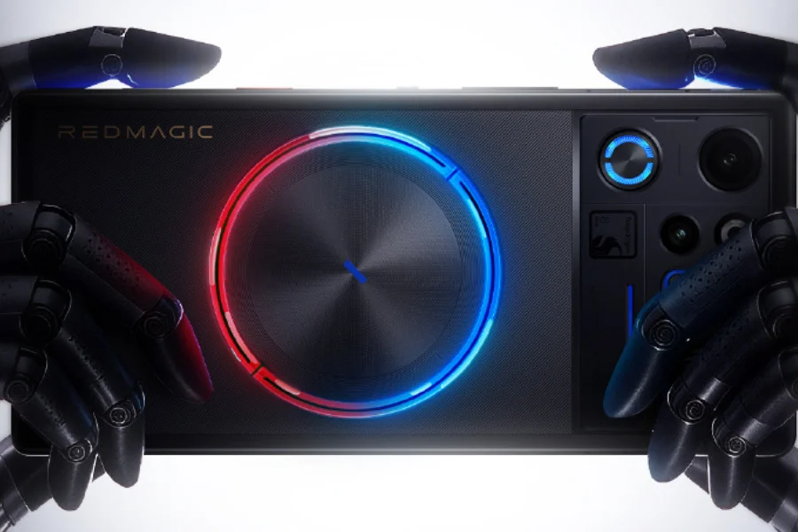 RedMagic 12 Pro+ : un refroidissement liquide RGB inédit et des bordures de 0,96 mm 62 RedMagic 12 Pro Plus RGB cooling