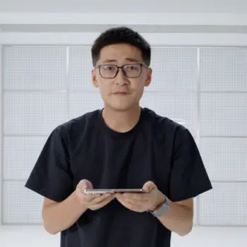 iPhone Duo : après 32 640 pliages, la charnière résiste, mais la pliure devient plus visible